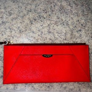 Henri Bendel wristlet clutch